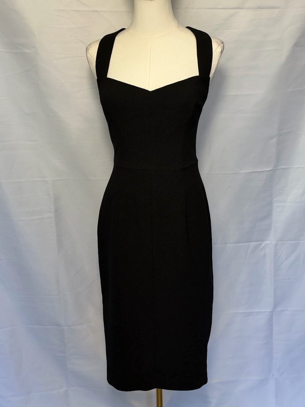 Black Halo Black Sleeveless Midi Dress with Sweetheart Neckline